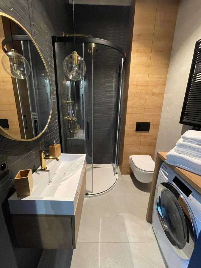 Апартаменты Apartament Grafitowy Познань Экстерьер фото